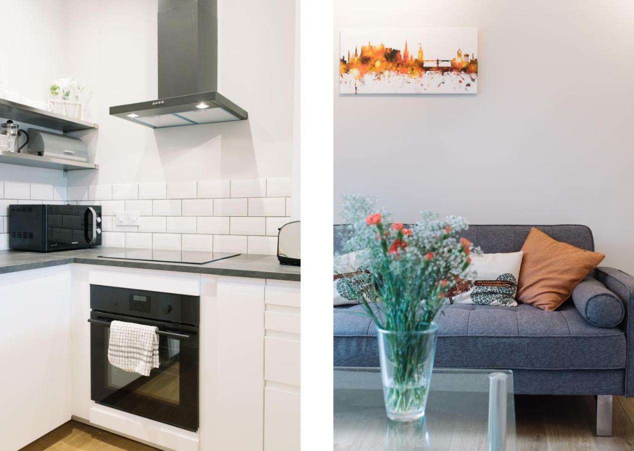 Beautiful City Centre Apartment - Holyrood Park Edimburgo Esterno foto